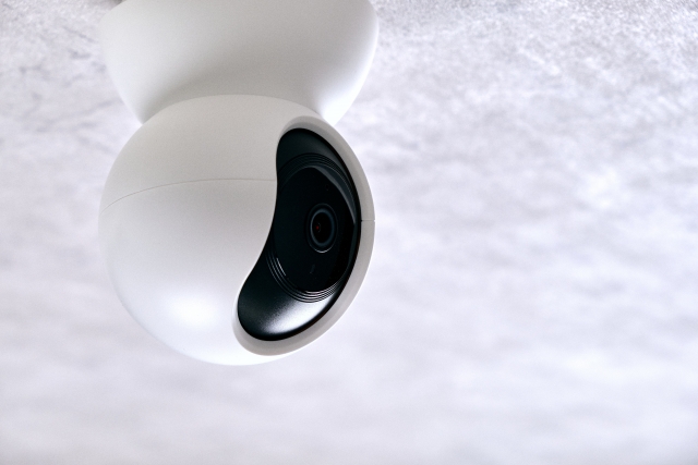 天井　監視カメラ